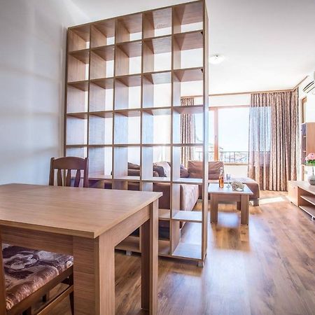 Апартамент За Гости Villa Ravda Buitenkant foto